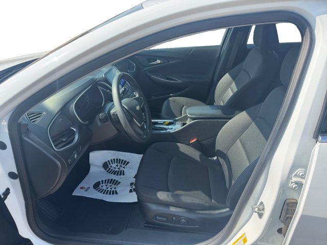 Used 2024 Chevrolet Malibu LT FWD image 9