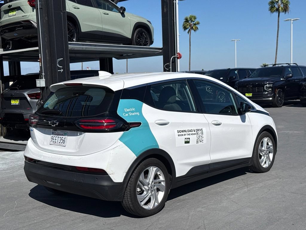 Used 2023 Chevrolet Bolt LT w/ Driver Confidence Package FWD image 5