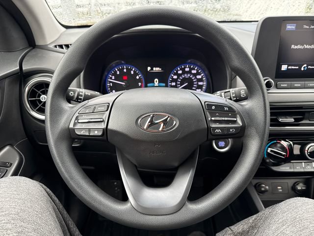 Used 2023 Hyundai Kona SEL image 19