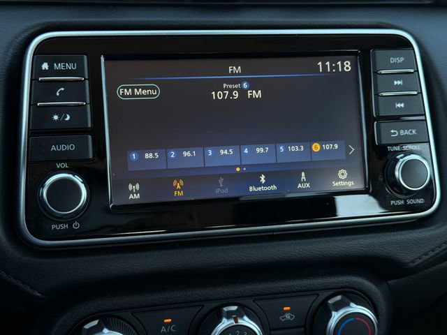 Used 2024 Nissan Versa S w/ Trunk Package FWD image 18