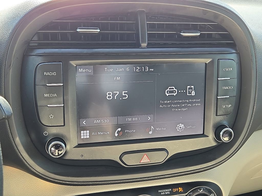 Used 2022 Kia Soul LX image 26