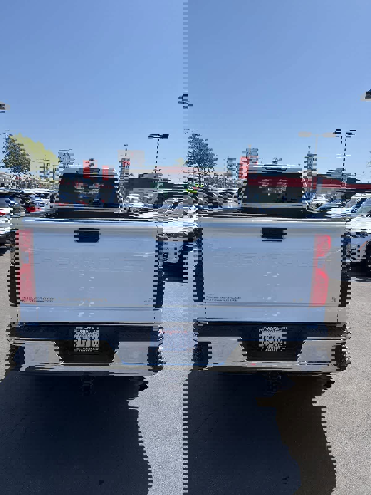 Used 2025 Chevrolet Silverado 2500 LT w/ Convenience Package AWD/4WD image 3