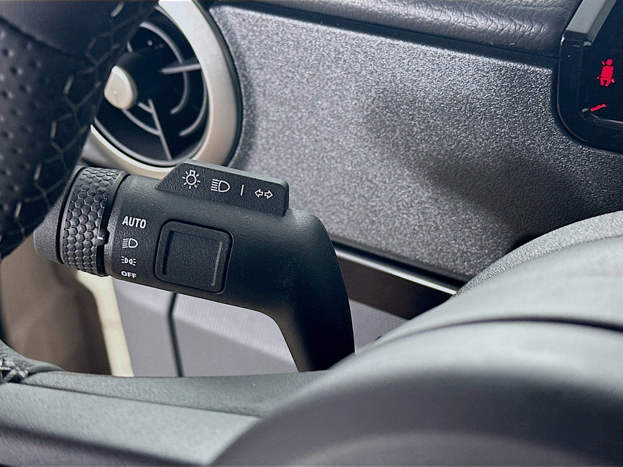 New 2025 INEOS Grenadier Fieldmaster Edition image 21