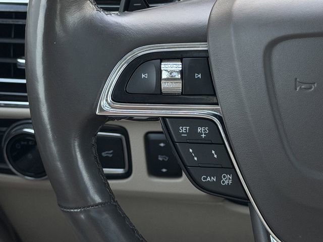 Used 2018 Lincoln Navigator Reserve w/ Technology Package image 14