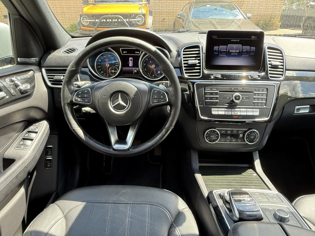 Used 2018 Mercedes-Benz GLS 450 4MATIC image 12