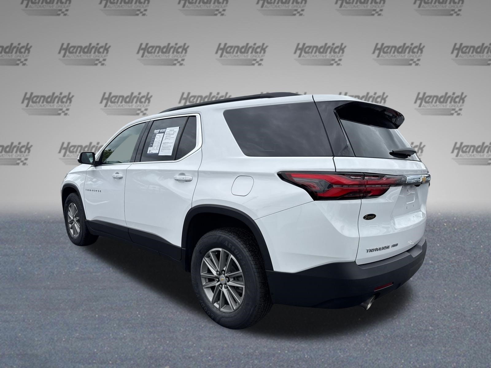 Used 2023 Chevrolet Traverse LT AWD/4WD image 8