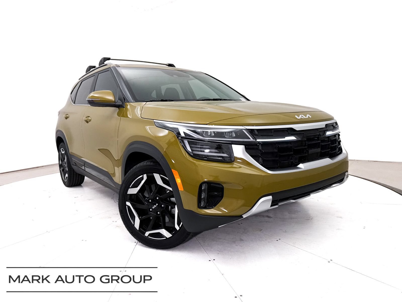 Certified 2024 Kia Seltos SX w/ SX Sunroof Package AWD/4WD image 1