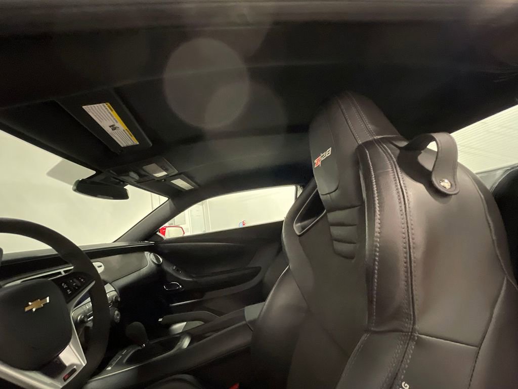Used 2015 Chevrolet Camaro Z/28 RWD image 68