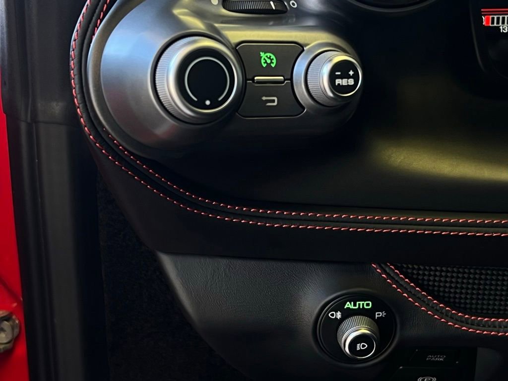 Used 2021 Ferrari F8 Tributo image 14