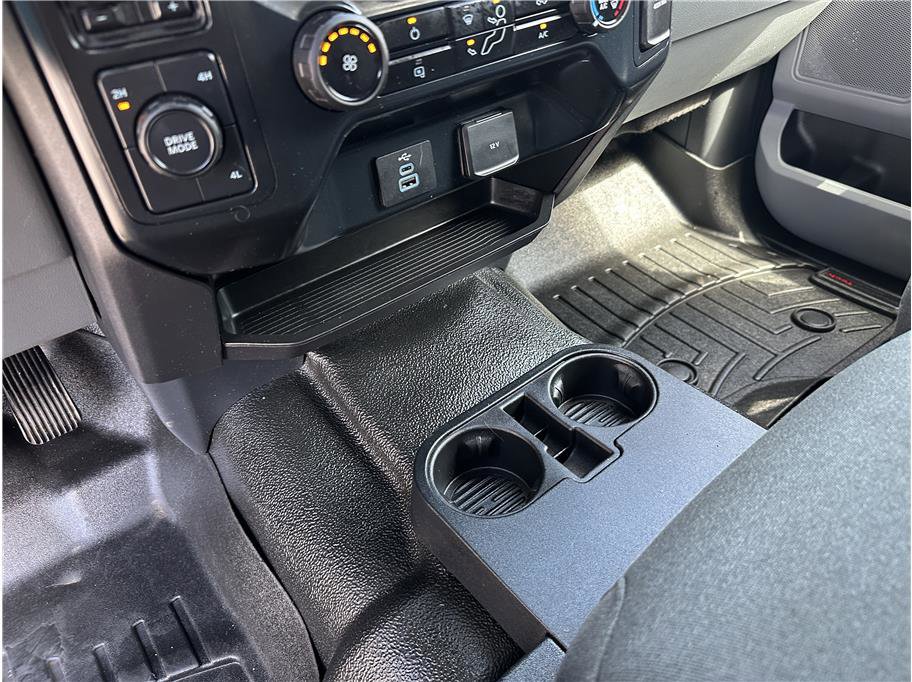 Used 2023 Ford F350 XLT image 22