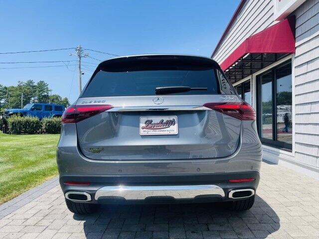 Used 2024 Mercedes-Benz GLE 350 4MATIC w/ 3rd Row Seat Package image 6