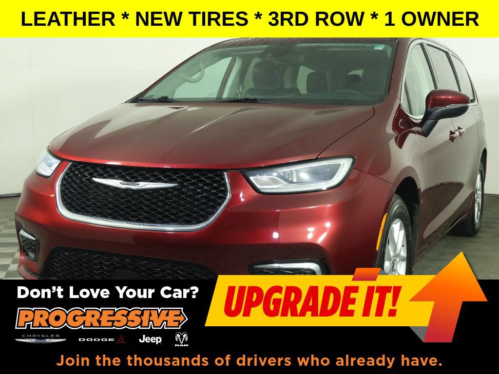 Used 2023 Chrysler Pacifica Touring-L