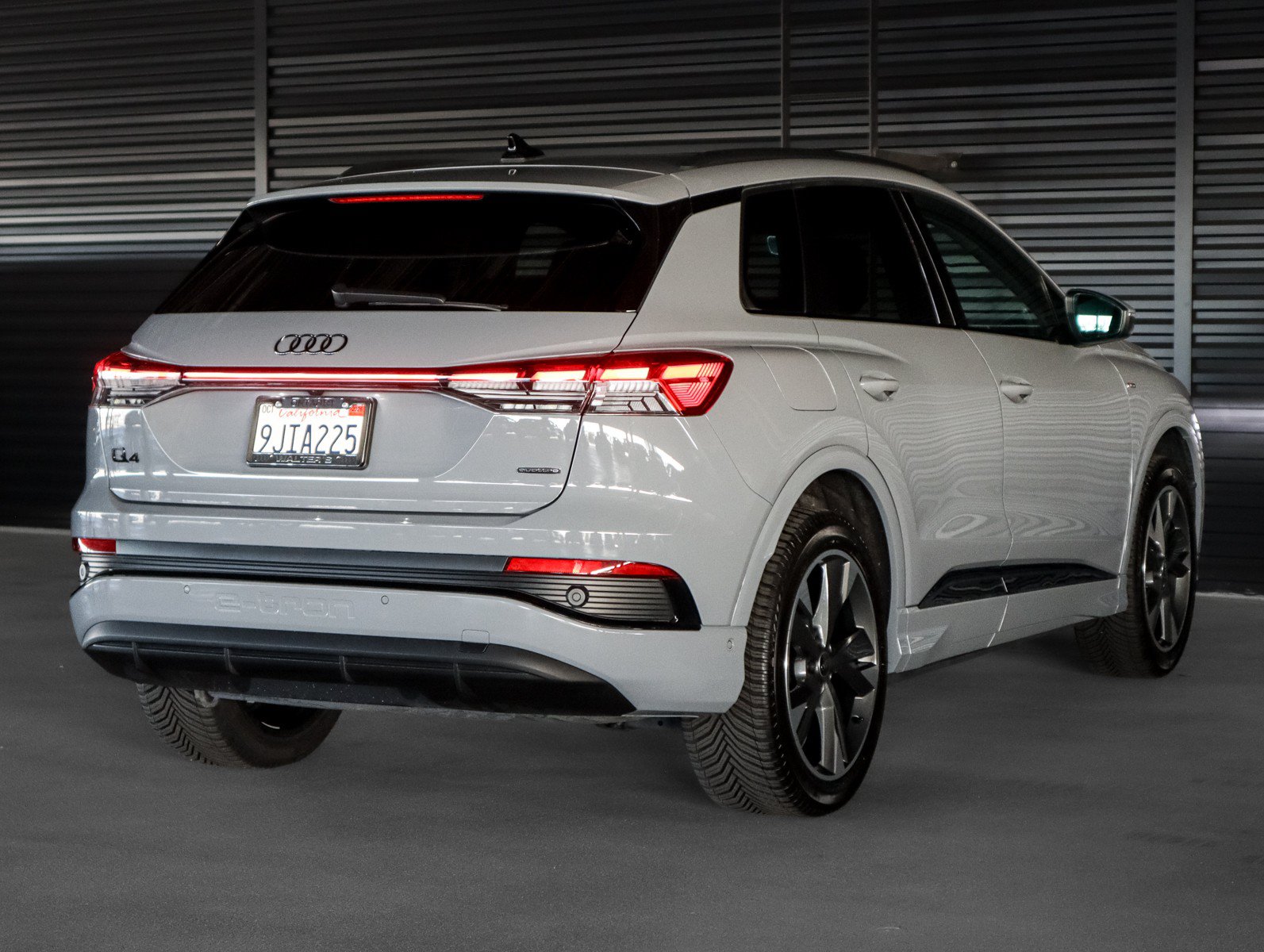 Used 2023 Audi Q4 e-tron Premium Plus AWD/4WD image 14