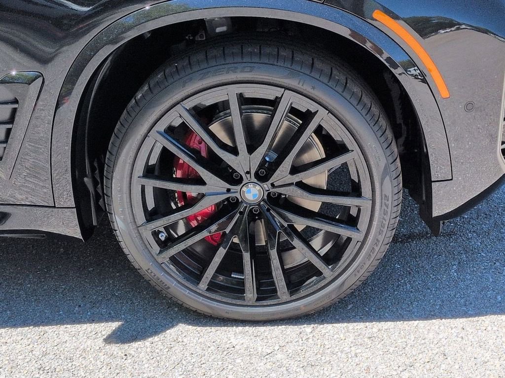 New 2026 BMW X5 xDrive40i w/ M Sport Package image 11