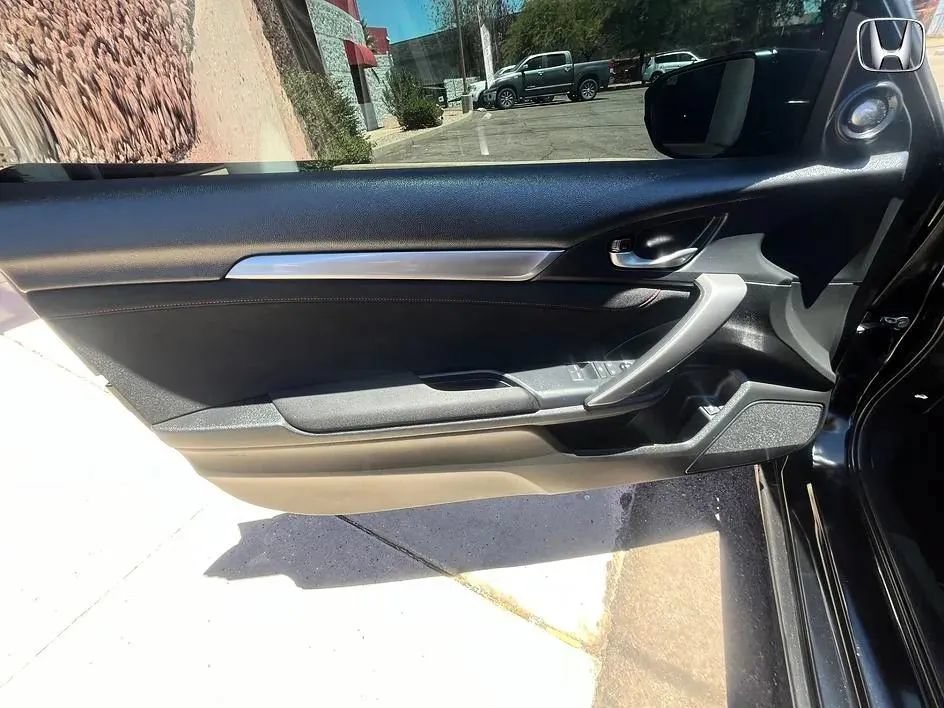 Used 2018 Honda Civic Si image 10