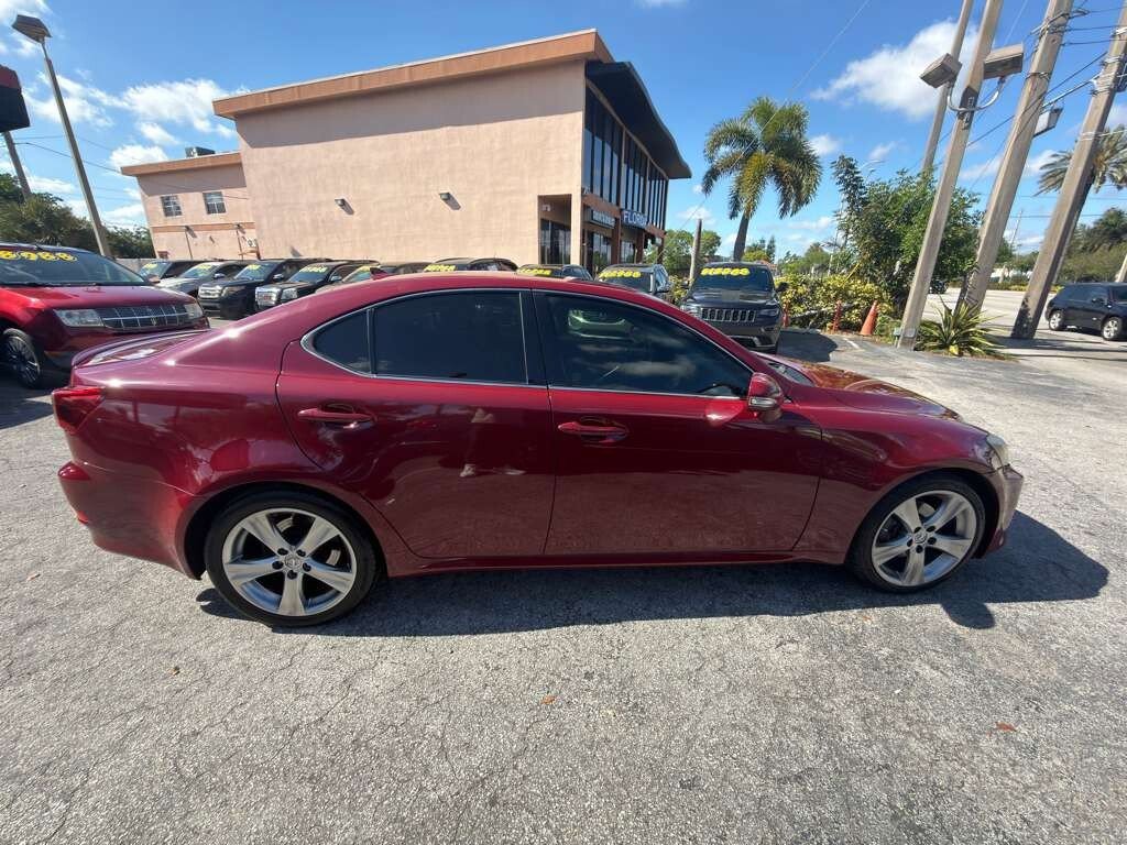 Used 2011 Lexus IS 250 w/ Premium Pkg Value Edition image 6