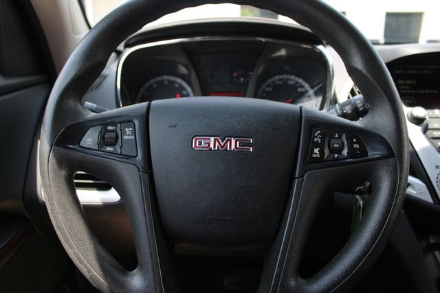 Used 2015 GMC Terrain SLE FWD image 9