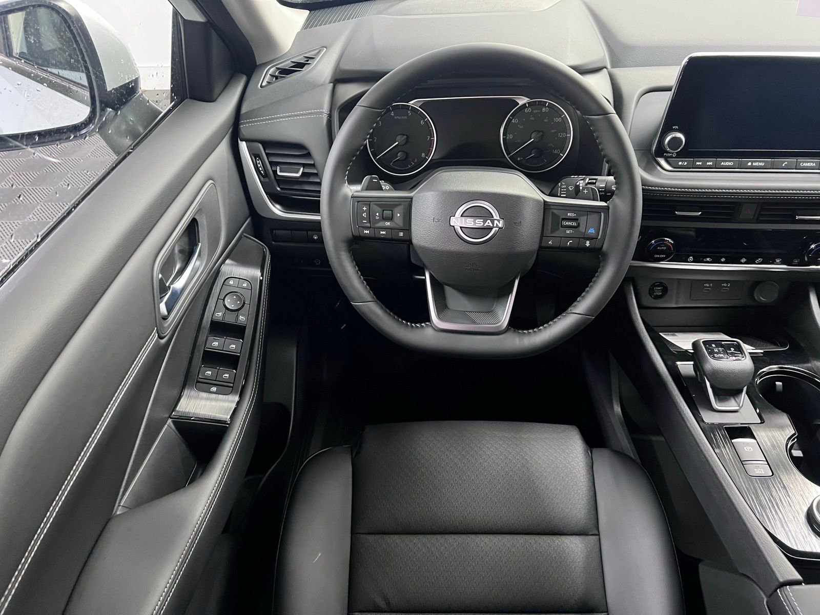 Certified 2025 Nissan Rogue SV w/ SV Premium Package image 13