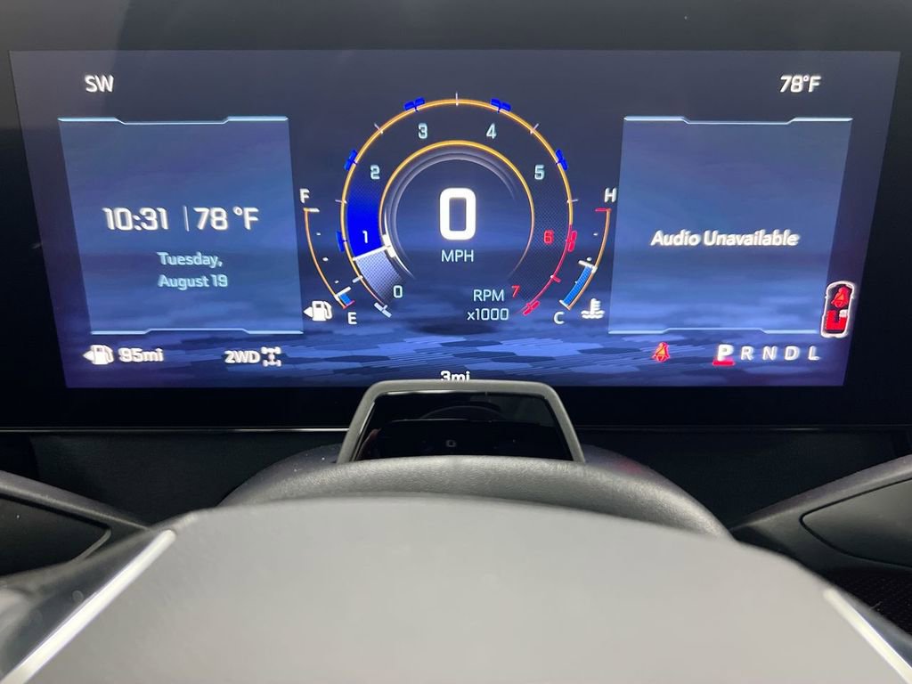 Used 2026 Chevrolet Traverse Z71 w/ Enhanced Driving Package image 11