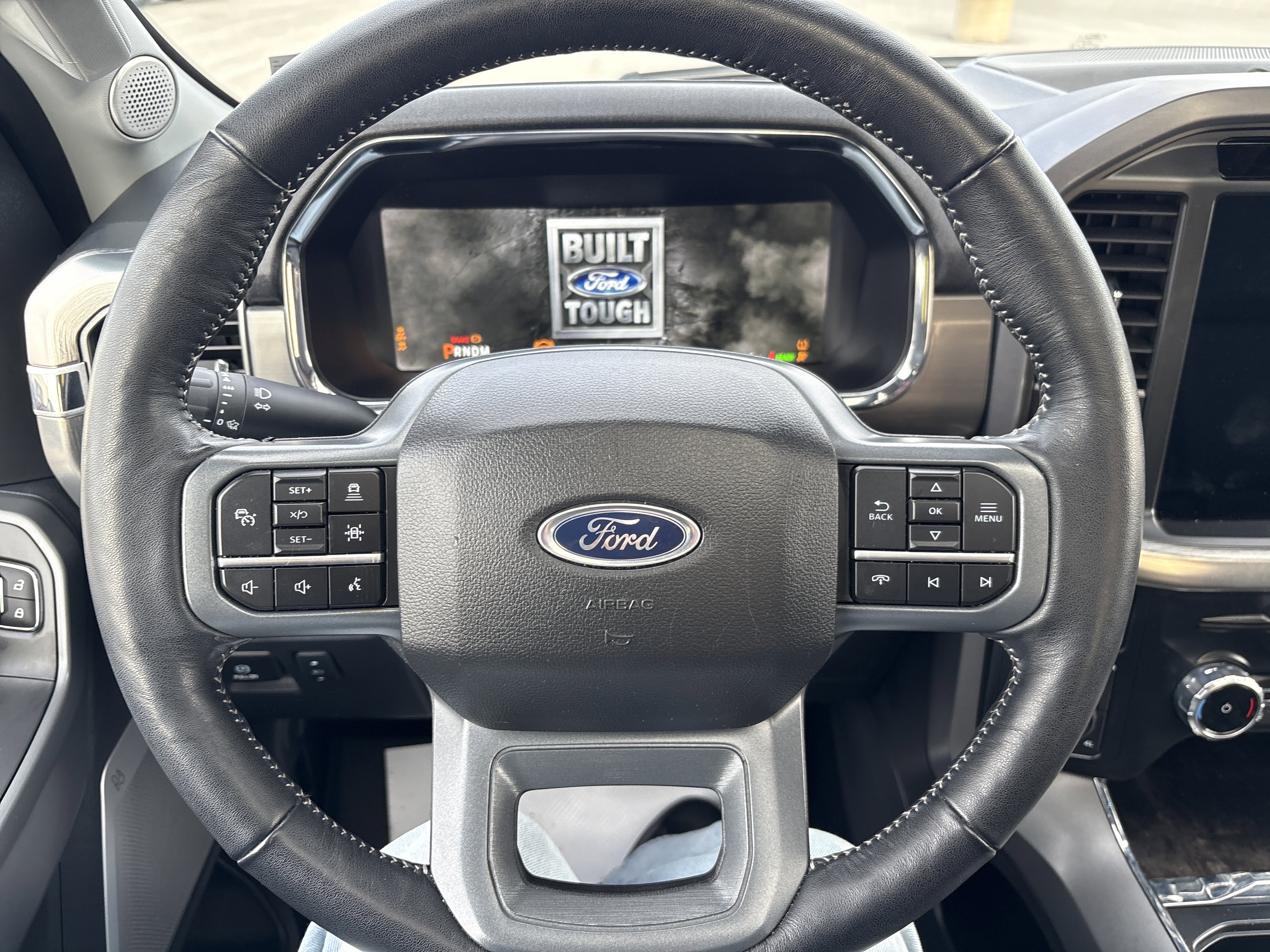 Used 2023 Ford F150 Lariat w/ Equipment Group 502A High image 17