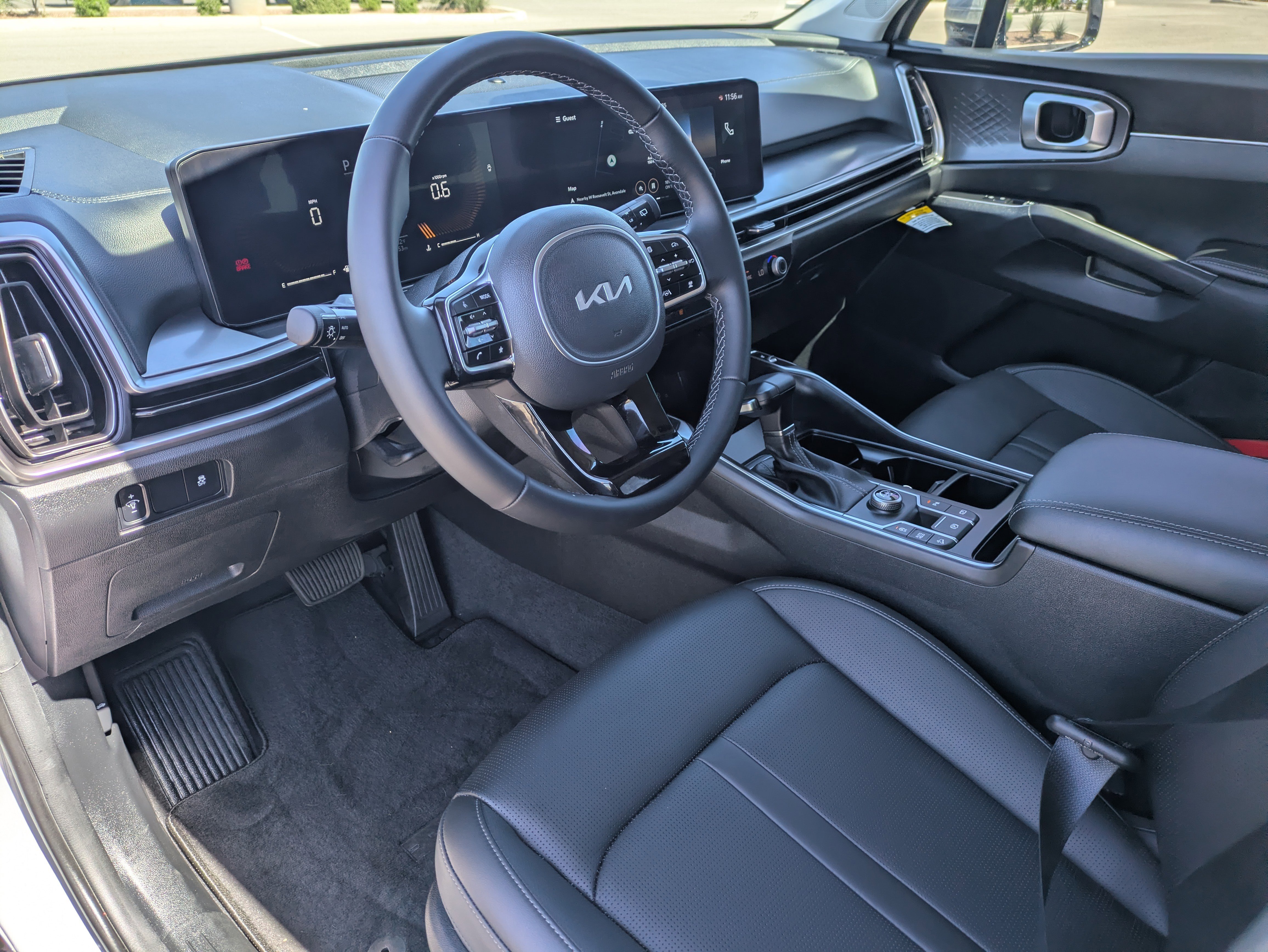 Certified 2025 Kia Sorento S w/ Panoramic Sunroof Package image 25