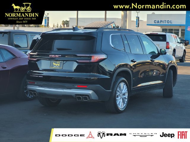 Used 2024 GMC Acadia Elevation AWD/4WD image 3