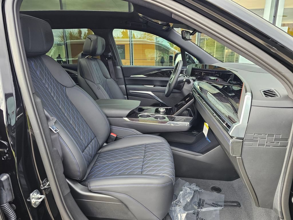 New 2026 Cadillac Escalade IQL Luxury AWD/4WD image 11