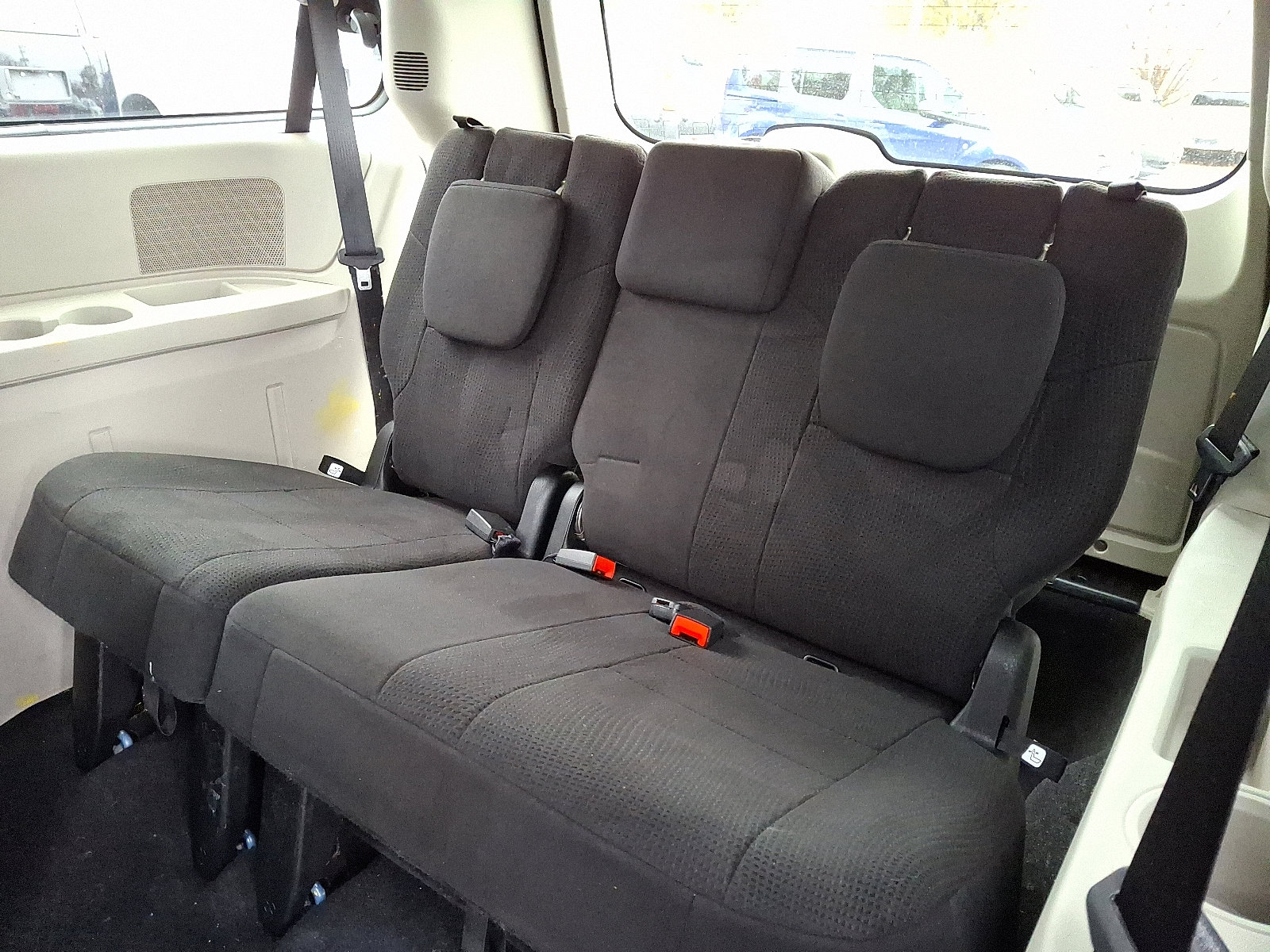 Used 2013 Dodge Grand Caravan SE image 11