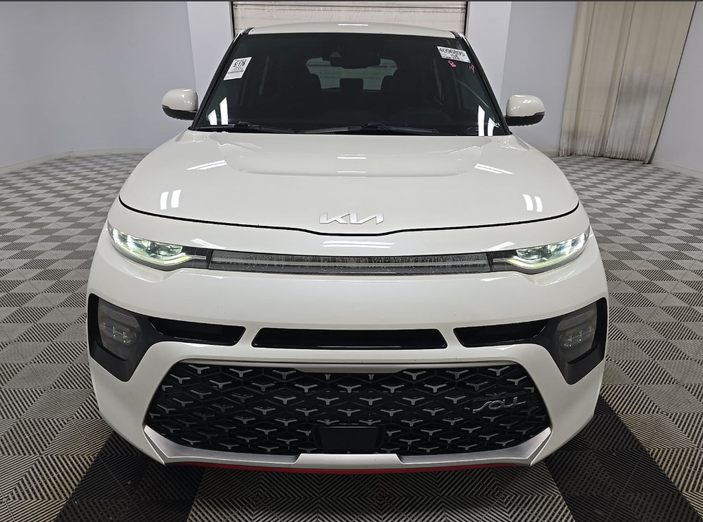 Used 2022 Kia Soul Turbo FWD image 6