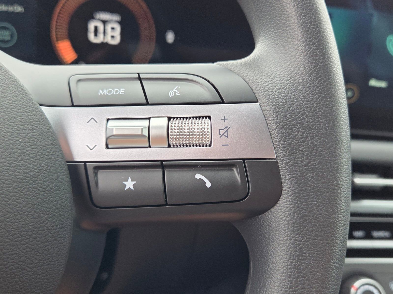 New 2026 Hyundai Santa Cruz SE AWD/4WD image 24