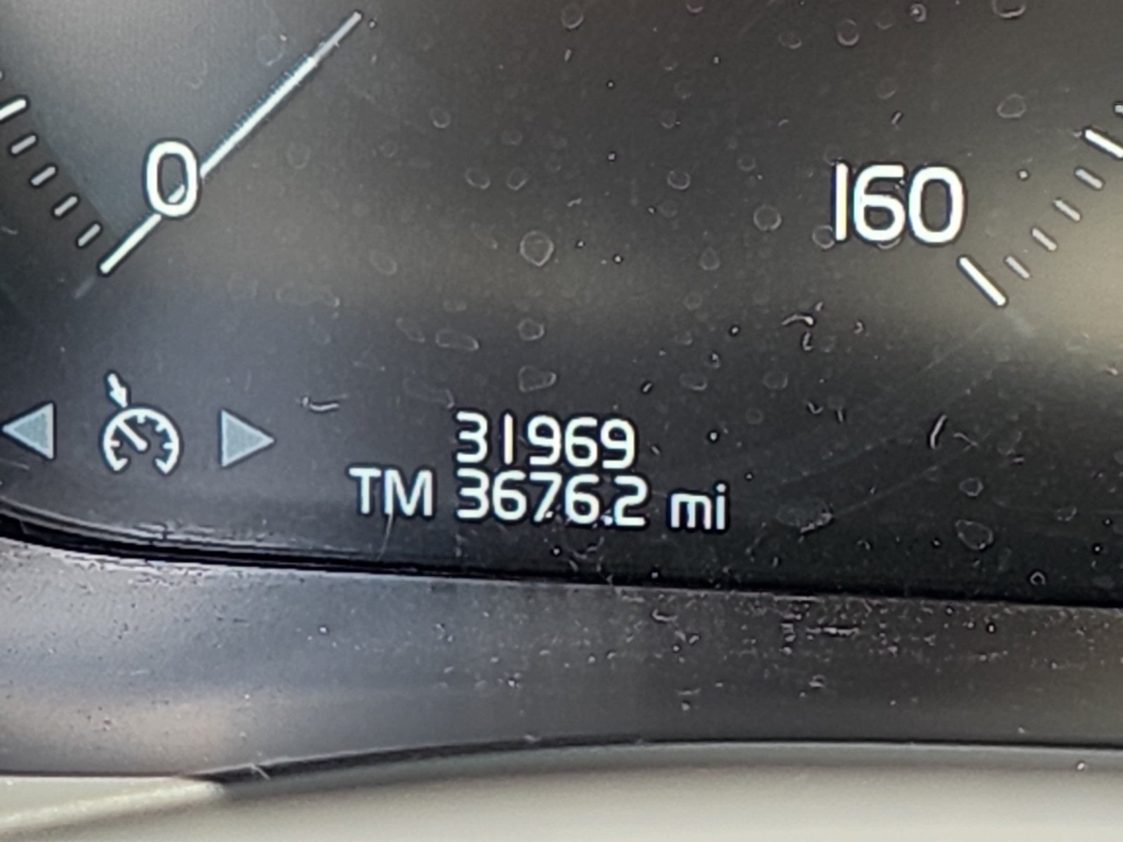Used 2019 Volvo XC60 T6 Momentum w/ Multimedia Package AWD/4WD image 23