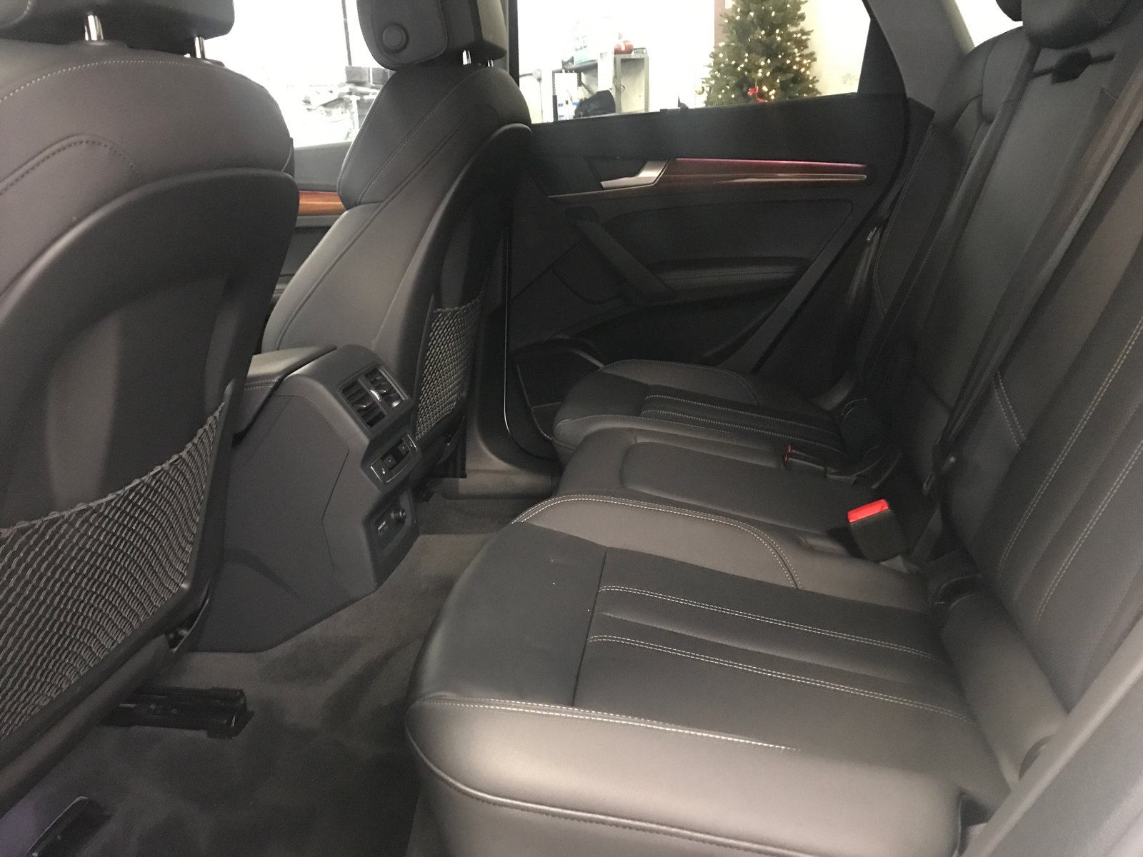 Used 2023 Audi Q5 Prestige w/ Prestige Package image 12