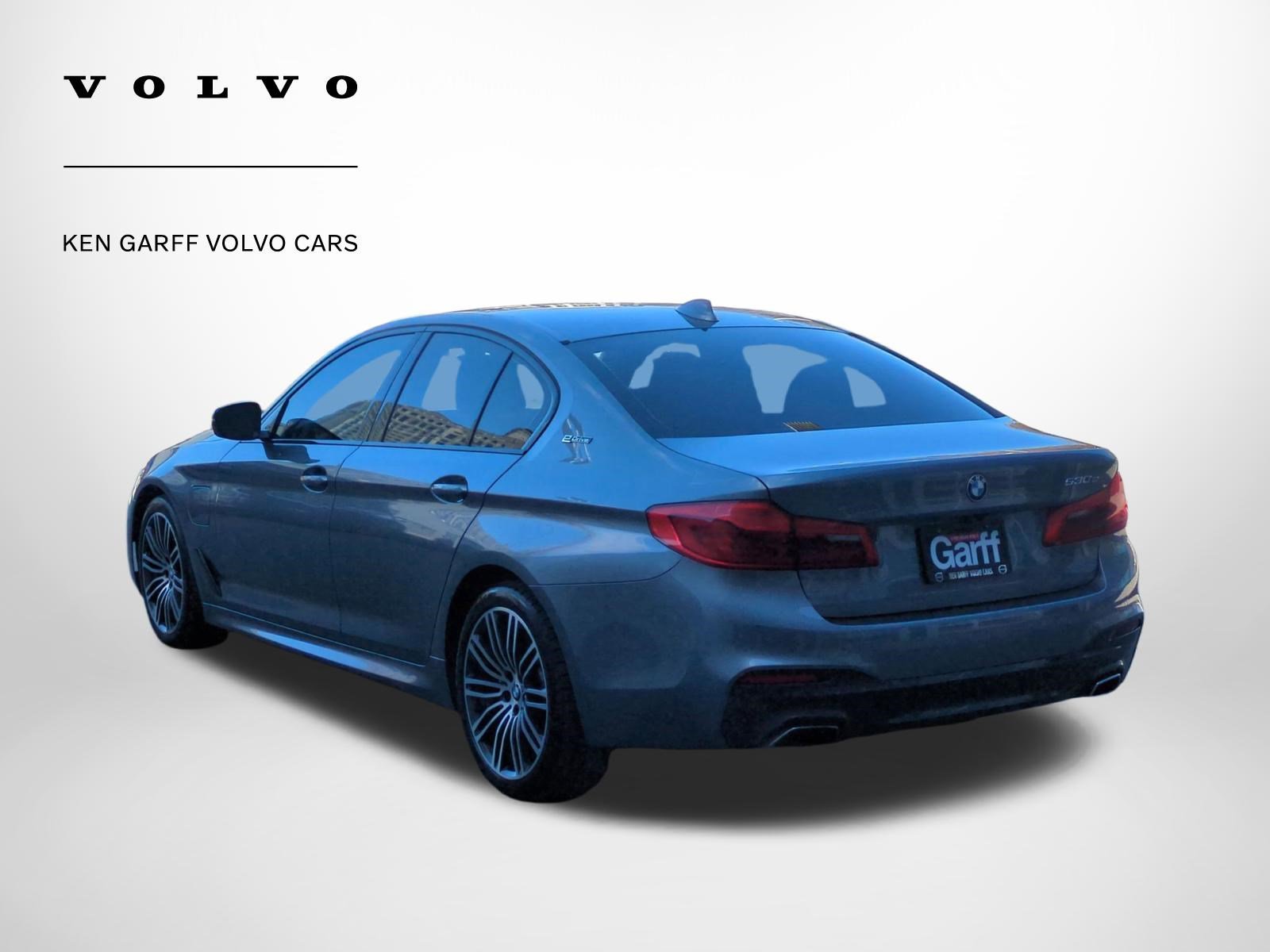 Used 2019 BMW 530e xDrive w/ M Sport Package image 5