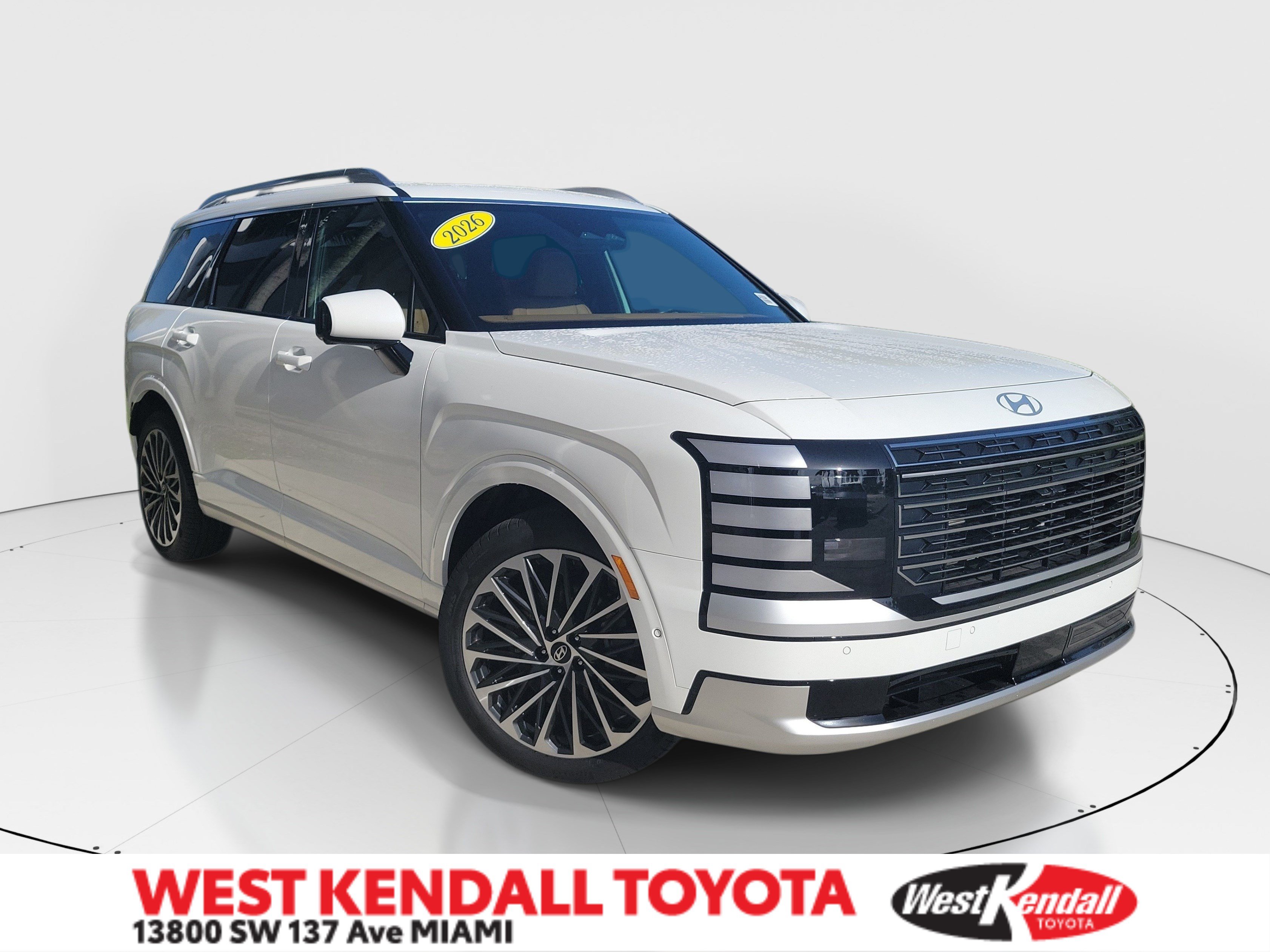 Used 2026 Hyundai Palisade Calligraphy FWD image 1