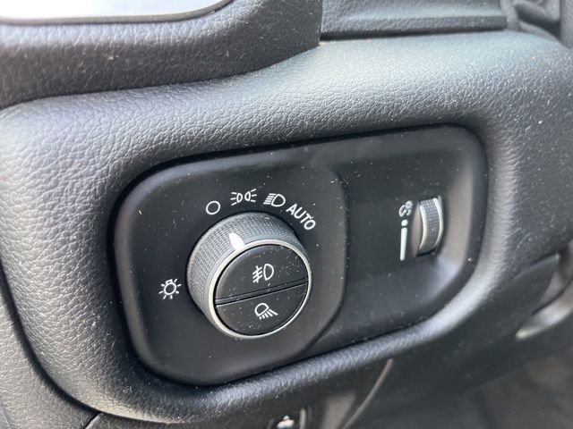 Used 2021 RAM 1500 Big Horn image 13