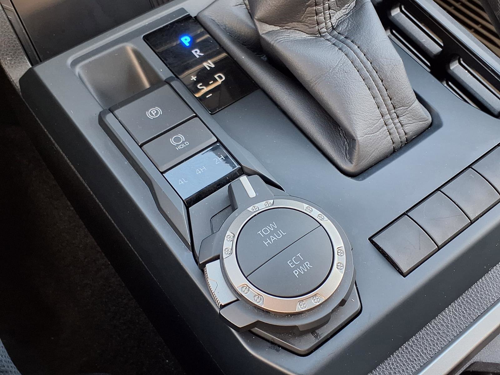 Certified 2025 Toyota Tacoma SR5 w/ SR5 Upgrade Package image 17