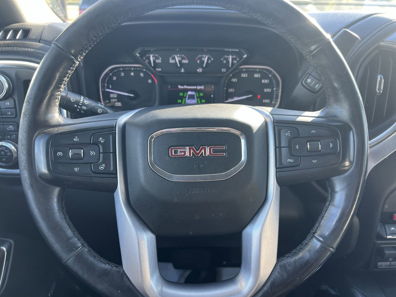 Used 2020 GMC Sierra 1500 SLT w/ SLT Premium Plus Package AWD/4WD image 18