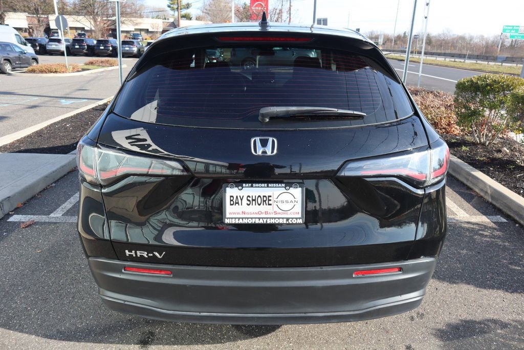 Used 2025 Honda HR-V LX image 6