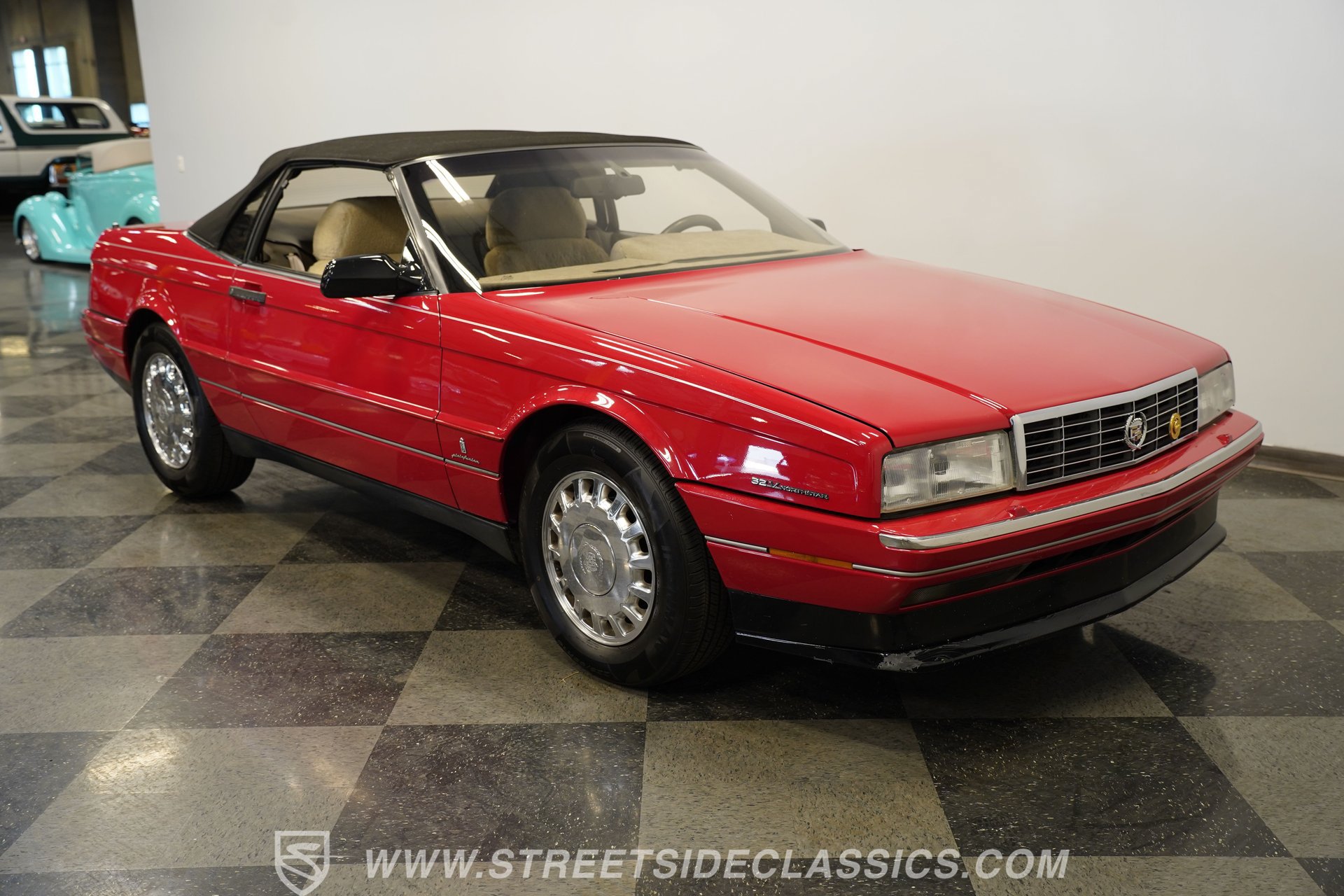 Used 1993 Cadillac Allante FWD image 17
