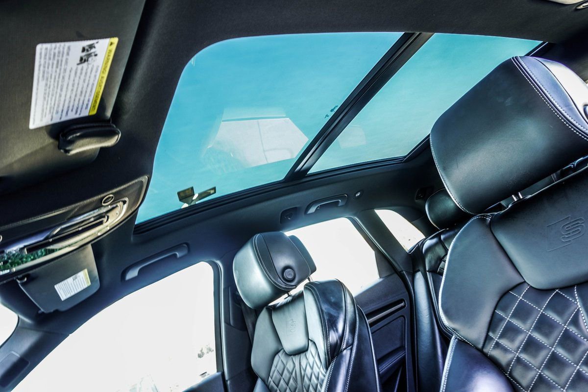 Used 2023 Audi SQ5 Premium Plus w/ Premium Plus Package image 43