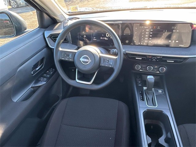 New 2026 Nissan Kicks S image 16