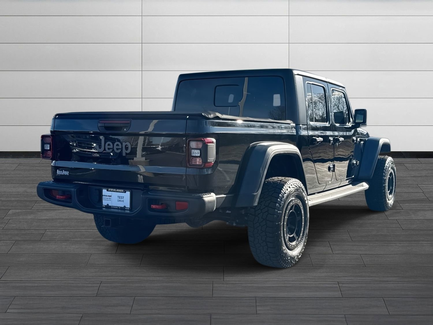 Used 2025 Jeep Gladiator Rubicon w/ Convenience Group image 4
