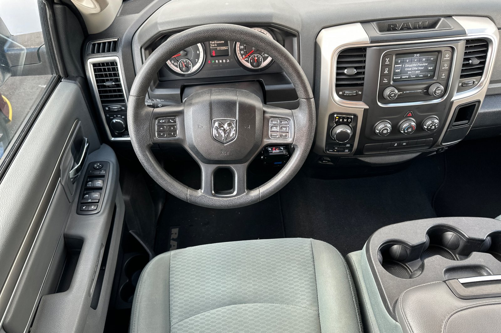 Used 2017 RAM 1500 Classic SLT image 16