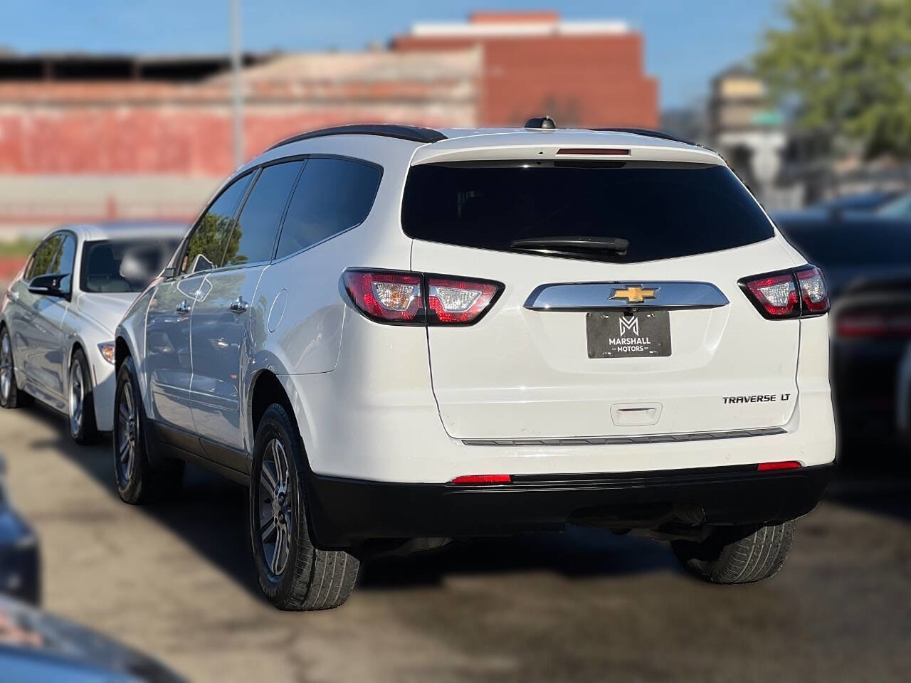 Used 2016 Chevrolet Traverse LT image 6