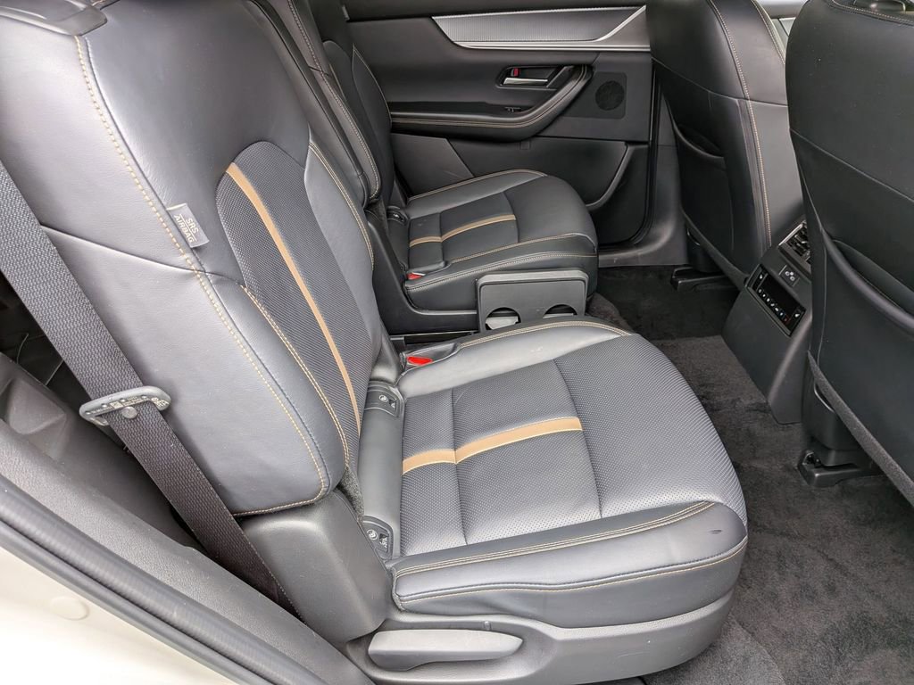 Used 2025 MAZDA CX-90 3.3 Turbo w/ Premium Plus Pkg image 29