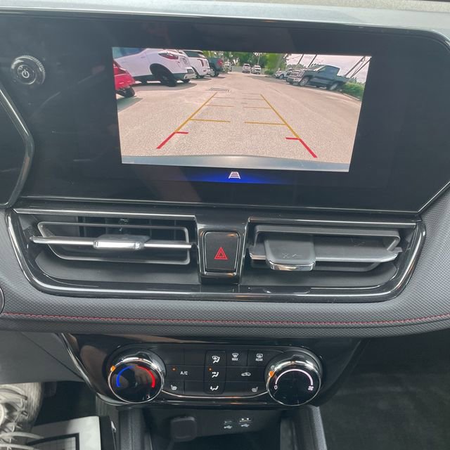 Used 2024 Chevrolet TrailBlazer RS FWD image 18