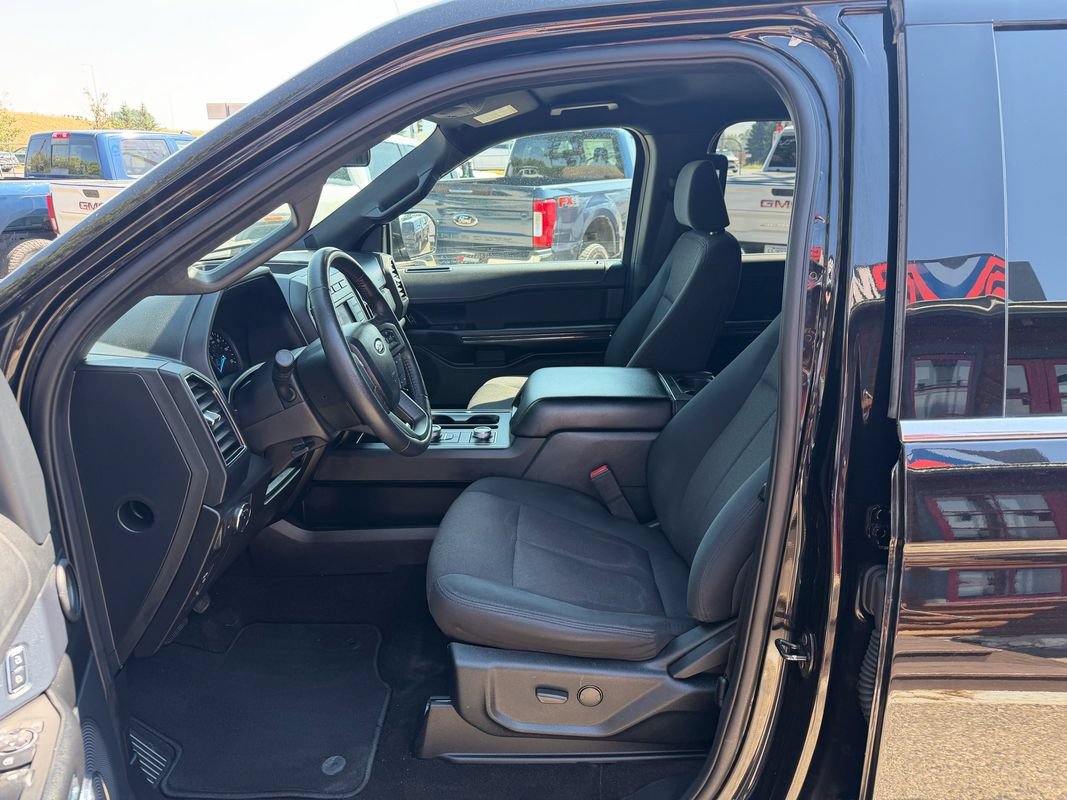 Used 2020 Ford Expedition XL AWD/4WD image 11