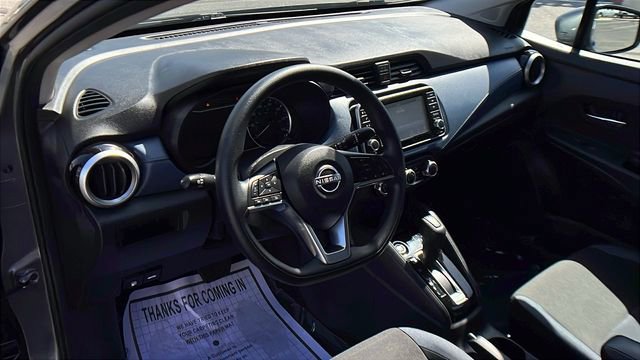 Used 2025 Nissan Versa SV FWD image 16