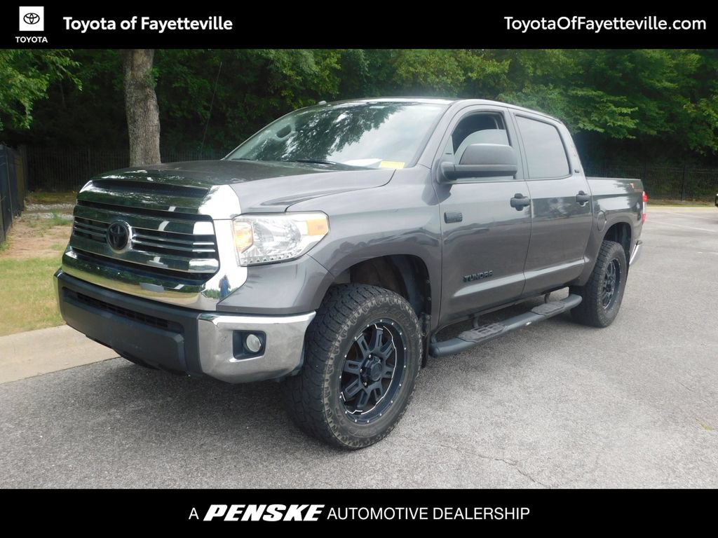 Used 2017 Toyota Tundra SR5 AWD/4WD image 1