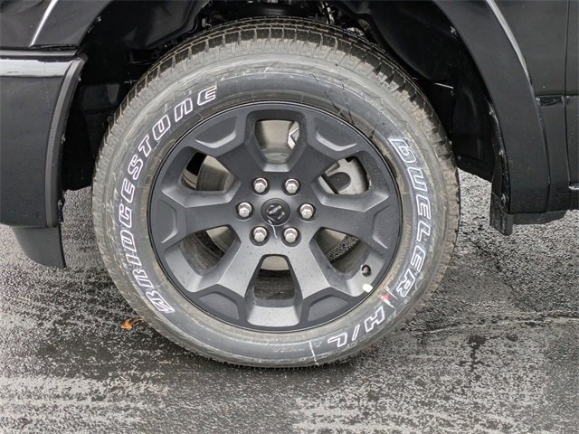 New 2026 RAM 1500 4x4 Crew Cab image 31